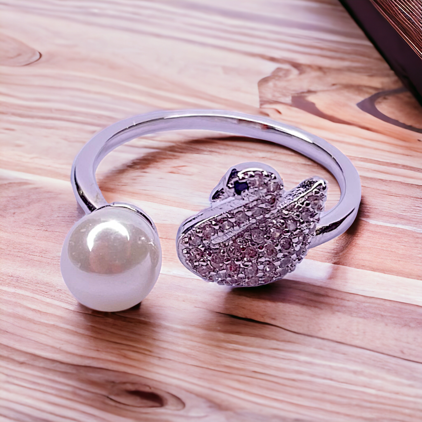 Wonderfully Created Duck Flexible Ring For Ladies