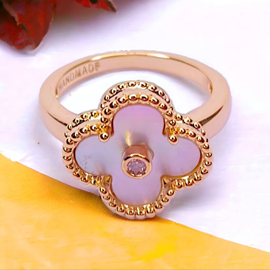 Gold plated clover mother of pearl Ring For luxury-women