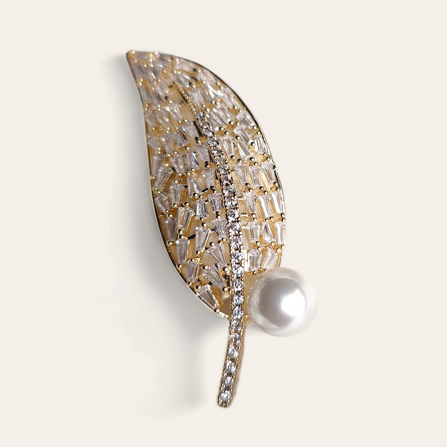 Leaf Brooch in Gold Plating