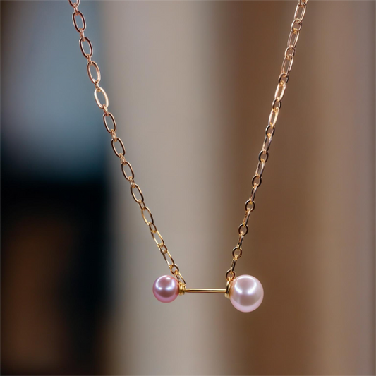 Stunning Pearl Chain Pendant