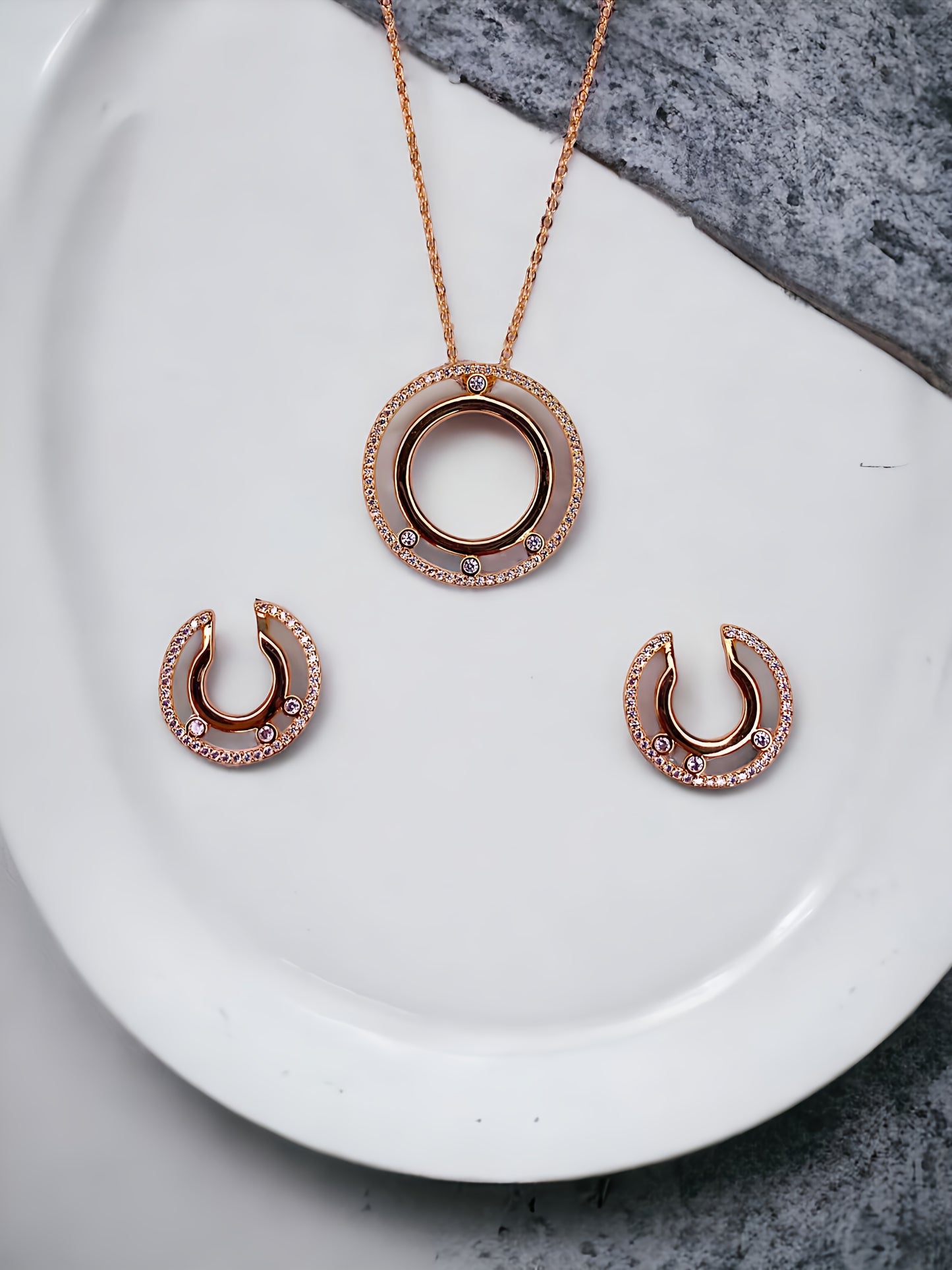 Gold Plated Circle Pendant Set with Stones